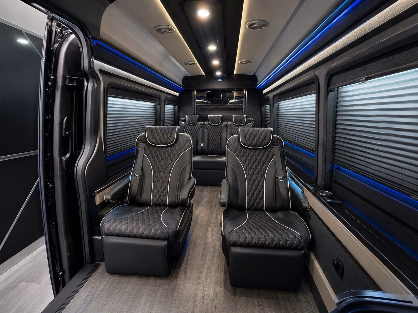 fort lauderdale airport shuttle buses for employees