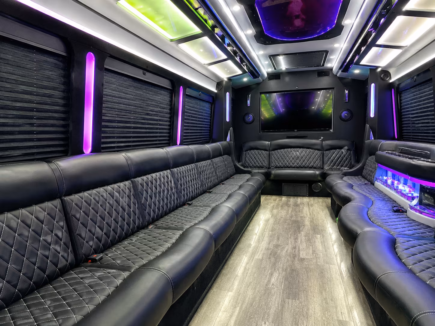 fort lauderdale corporate retreat shuttle bus rentals