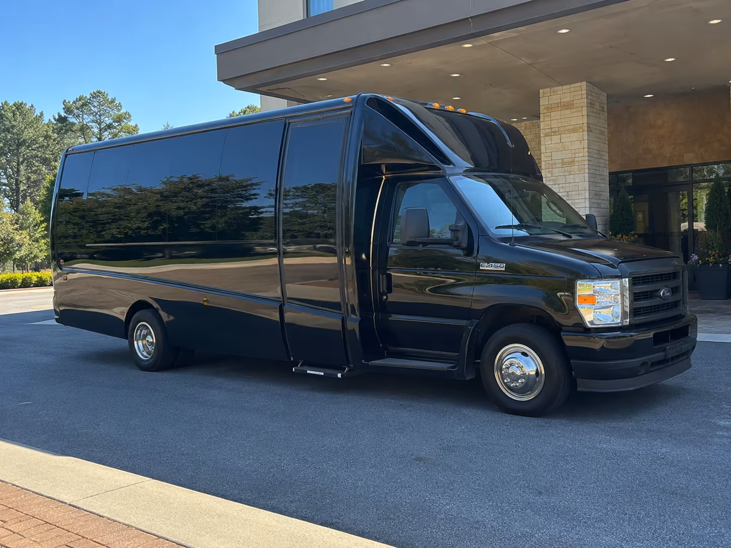 fort lauderdale hospital and campus shuttle bus rentals