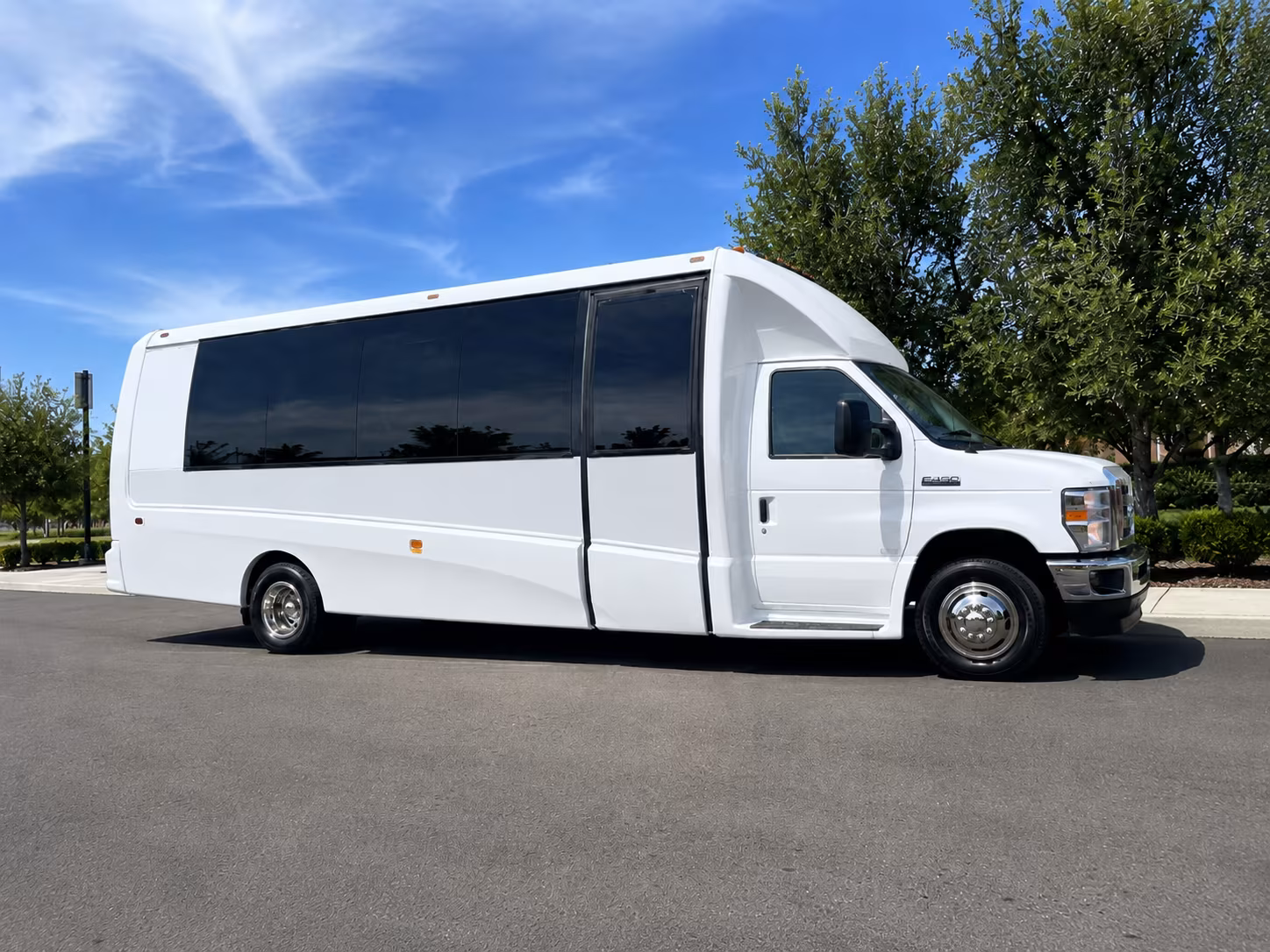 guest shuttles to rebel wine bar and wedding venues around fort lauderdale