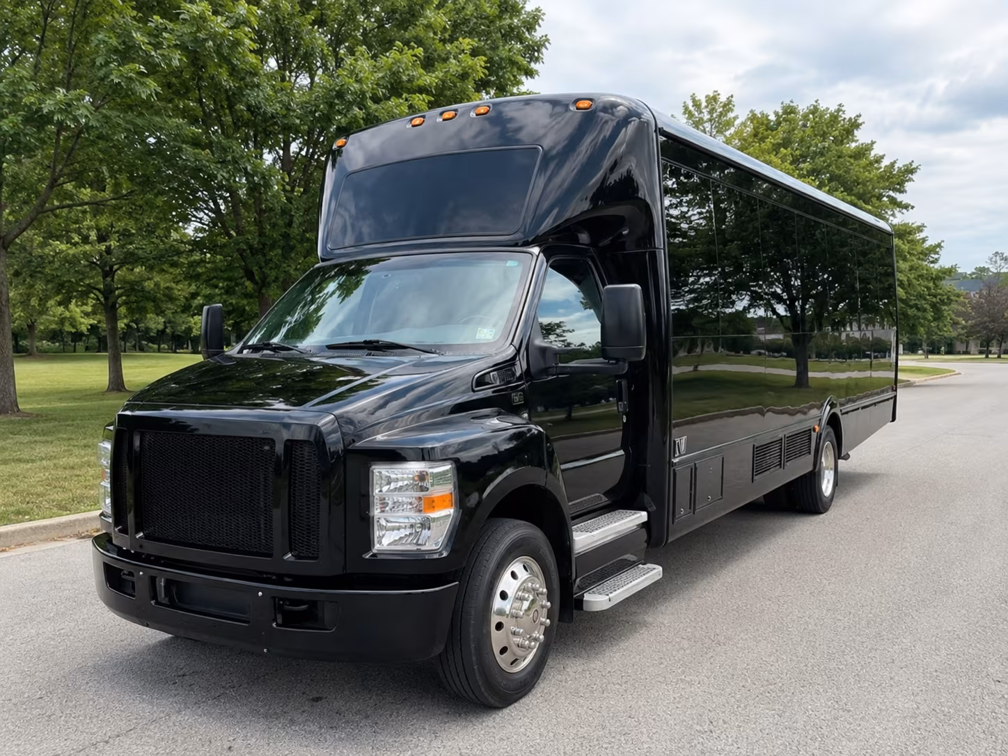 hit every photo stop in your fort lauderdale party bus before the dance