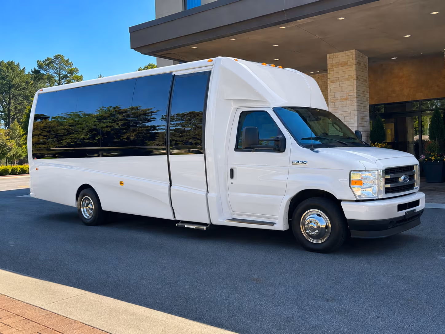 rent a field trip bus to fort lauderdale museums and science centers