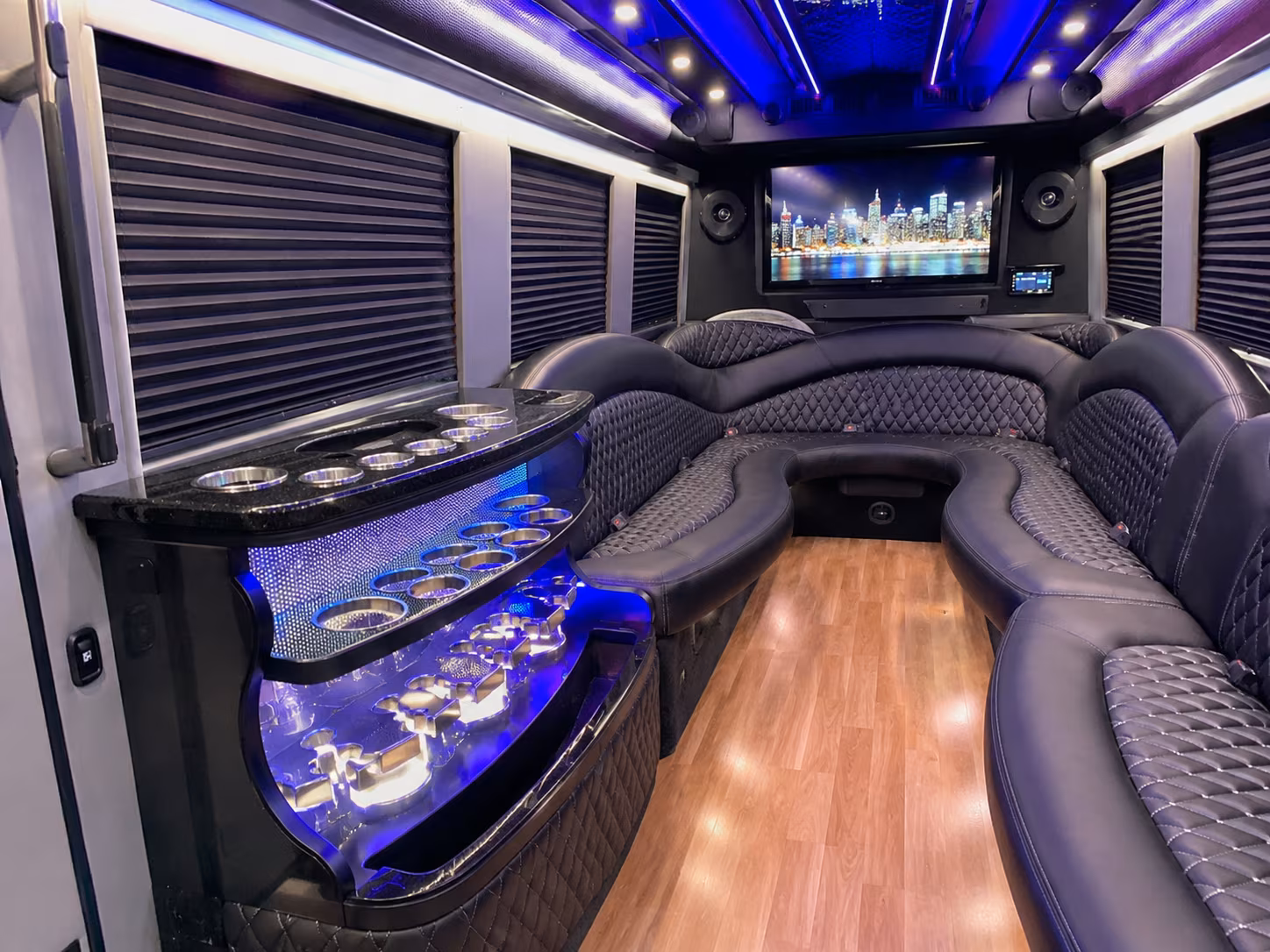 rent a fort lauderdale prom party bus or charter bus today